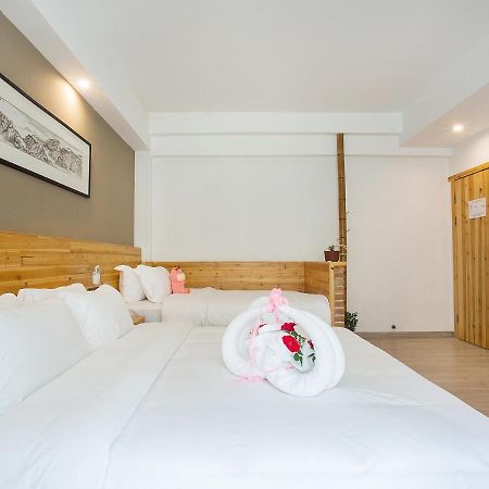 Cloudy Warm Hotel - Huangshan Scenic Area Transfer Center Branch Eksteriør billede