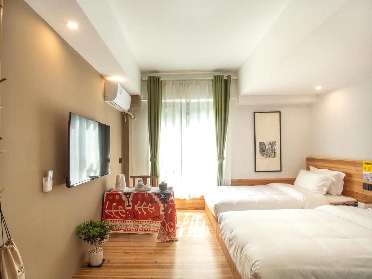 Cloudy Warm Hotel - Huangshan Scenic Area Transfer Center Branch Eksteriør billede